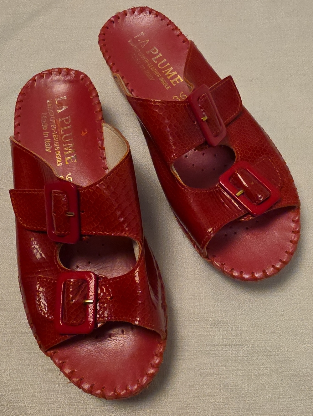 La Plume Made in Italy Red Leather Slip On Sandals with Double Buckles Size 6